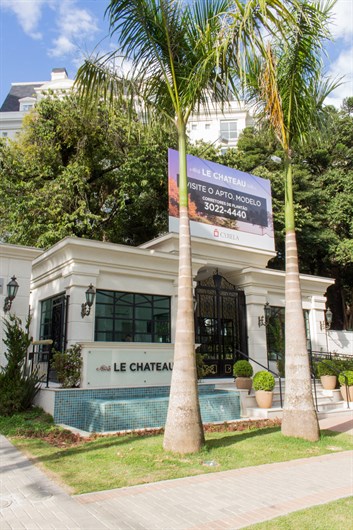 Entrada | Le Chateau – Juvevê - Curitiba - Paraná Entrada | Le Chateau – Apartamento no Juvevê - Curitiba - Paraná